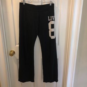 PINK by VS- XS black sweatpants w/ LOVE PINK 86